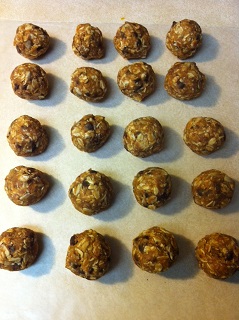 No Bake Choc Chip PB Balls - CCK